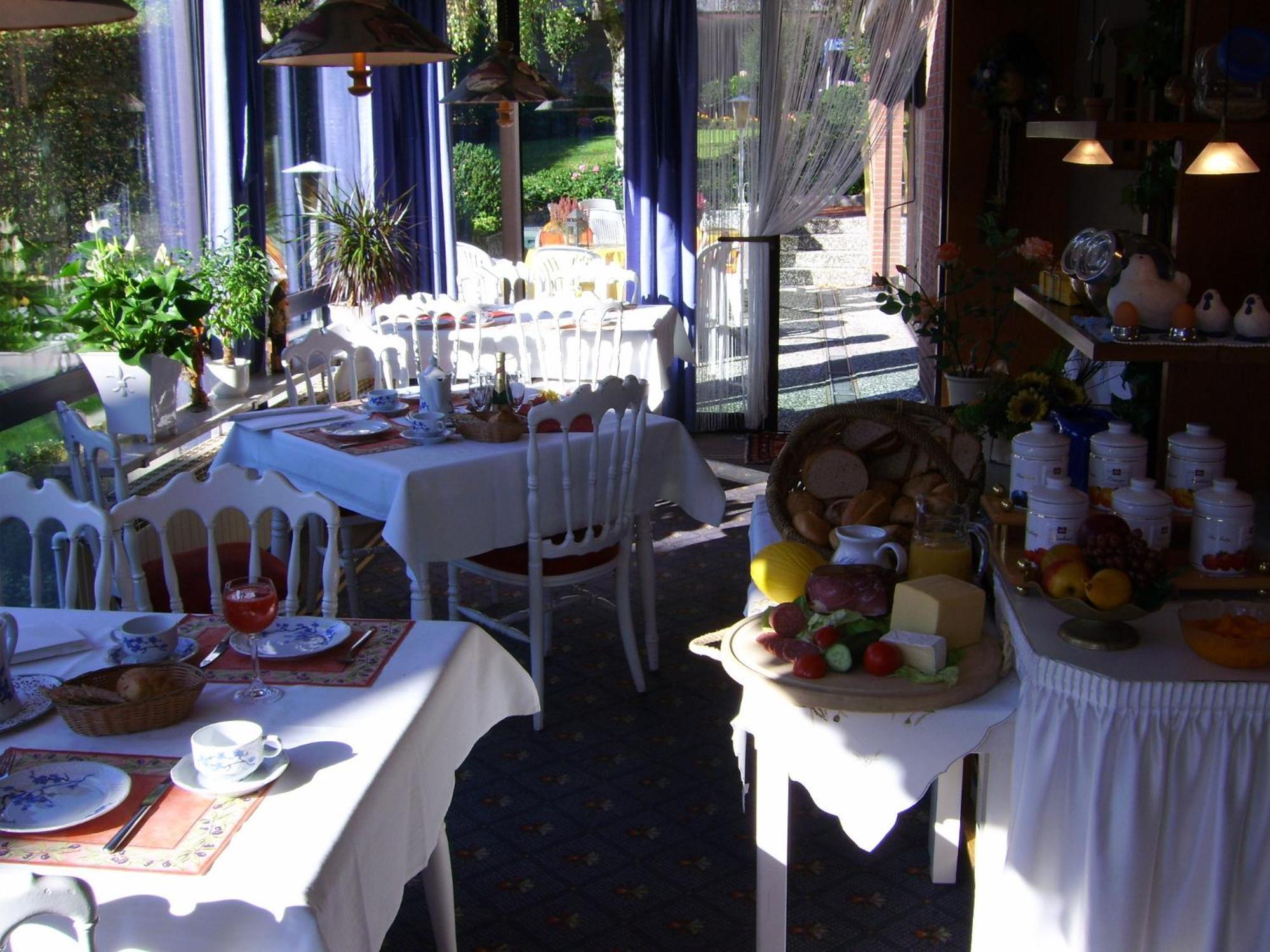 Pension Haus Wernemann バート・ローテンフェルデ エクステリア 写真